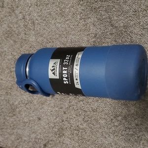 NEW Stainless Steel Insulated Bottle